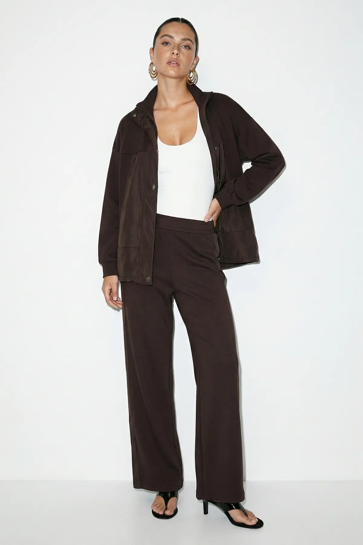 TDRSS26AU00002-BROWN_1