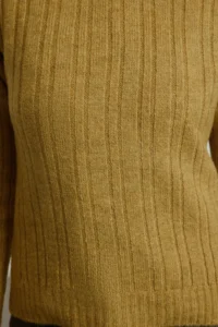 TRENDYOLMİLLA Green Soft textured High Neck Knitwear Sweater - Image 2