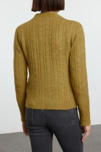 TRENDYOLMİLLA Green Soft textured High Neck Knitwear Sweater - Image 4