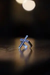 The Collection Antique Plain Cross Antique Antique Silver Plated Ring - Image 2
