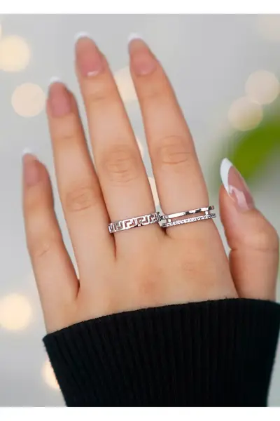 The Collection Set of 2 Zircon Stone Waterway Double and Labyrinth Model Silver Adjustable Women's Rings (2 RINGS)