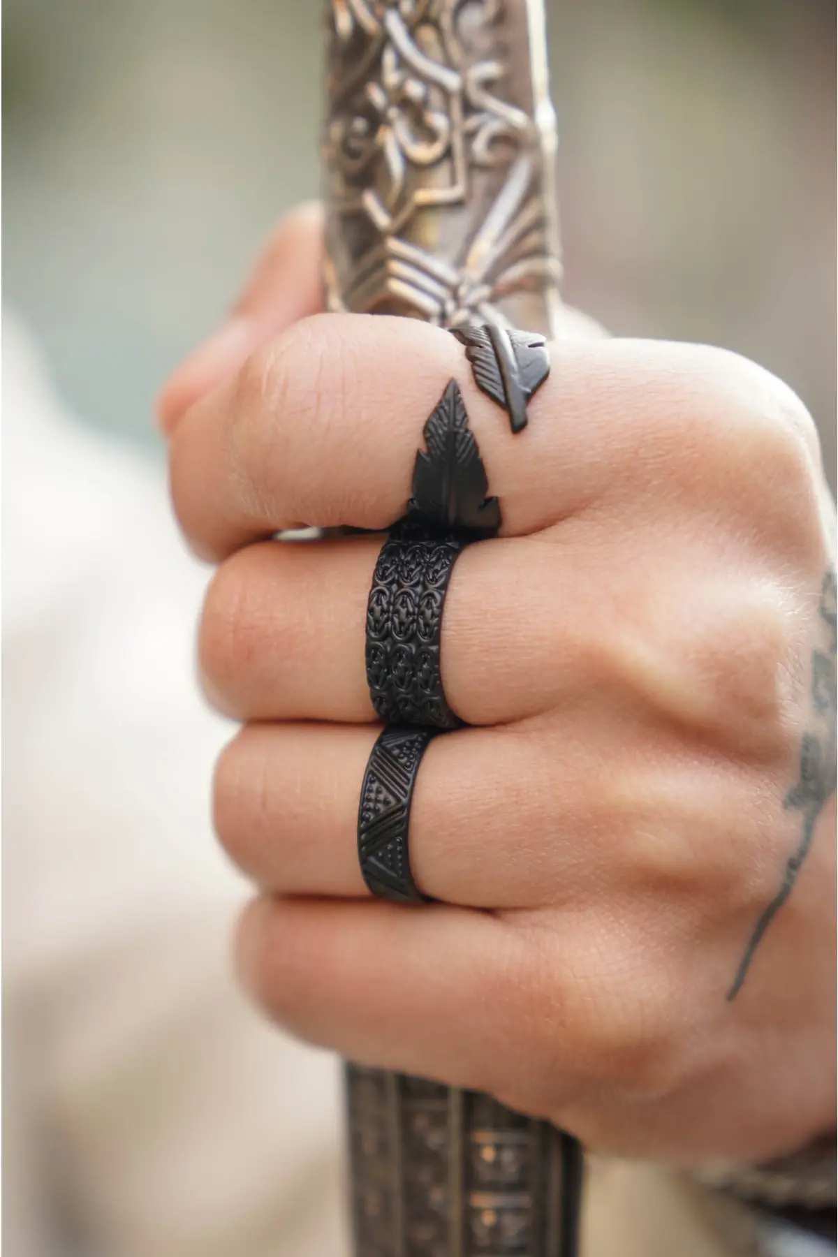 The Collection Unisex Black Kaplama Adjustable 3 Sets Ring Set