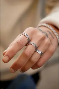 The Collection Unisex Silver Plated Triangle Pattern Labyrinth Caesar Crown Leaf Model Wedding Ring Adjustable Ring Set - Image 2