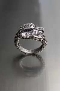 The Collection Double Headed Crocodile Silver Plated Adjustable Ring - Image 4