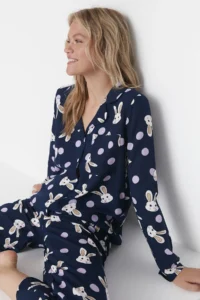 TRENDYOLMiLLA Navy Blue Rabbit Patterned Viscose Woven Pajama Set - Image 2