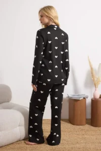 TRENDYOLMiLLA Black 100% Cotton Heart Knitted Pajama Set - Image 4