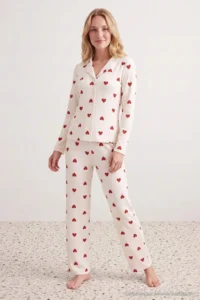 TRENDYOLMiLLA Ecru-Claret Red 100% Cotton Heart Patterned Knitted Pajama Set - Image 3