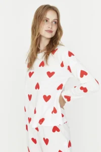 TRENDYOLMiLLA White 100% Cotton Heart Knitted Pajama Set - Image 4