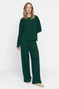 TRENDYOLMiLLA Emerald Green Corded Knitted Pajama Set - Image 2