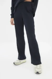 TRENDYOLMiLLA Navy Blue Hooded Corded Knitted Pajama Set - Image 6