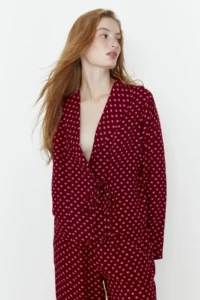 TRENDYOLMiLLA Burgundy Heart Tie Detailed Viscose Woven Pajama Set - Image 2