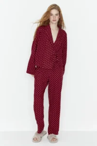TRENDYOLMiLLA Burgundy Heart Tie Detailed Viscose Woven Pajama Set - Image 6