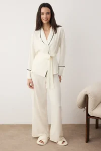 TRENDYOLMiLLA Beige Belted Piping Detailed Double Breasted Viscose Maternity Woven Pajama Set - Image 2