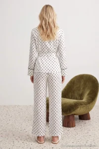 TRENDYOLMiLLA White-Black Belted Polka Dot Piping Detailed Double Breasted Viscose Woven Pajama Set - Image 4
