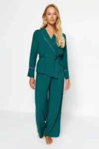 TRENDYOLMiLLA Emerald Green Belted Piping Detailed Double Breasted Viscose Woven Pajama Set - Image 3