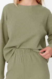 TRENDYOLMiLLA Green Waffle Fabric Knitted Pajama Set - Image 4