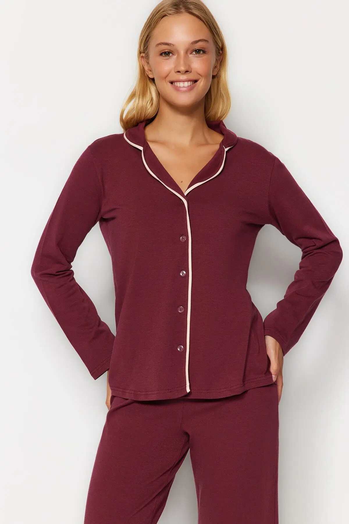 THMAW24PT00025-BURGUNDY-1_1