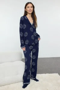 TRENDYOLMiLLA Navy Blue Sun Patterned Viscose Woven Pajama Set - Image 2