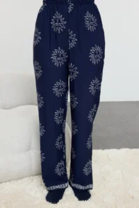 TRENDYOLMiLLA Navy Blue Sun Patterned Viscose Woven Pajama Set - Image 3