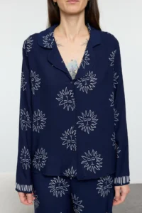 TRENDYOLMiLLA Navy Blue Sun Patterned Viscose Woven Pajama Set - Image 4