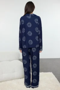 TRENDYOLMiLLA Navy Blue Sun Patterned Viscose Woven Pajama Set - Image 5