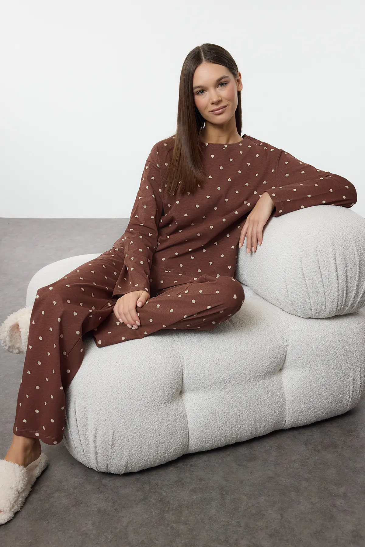 THMAW25PT00039-BROWN_1