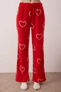 TRENDYOLMiLLA Red Heart Fleece Winter Knitted Pajama Set - Image 4