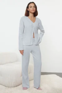 TRENDYOLMiLLA Mavi Brushed Soft Ribbed Cardigan Knitted Pajama Set - Image 4