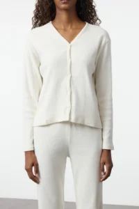 TRENDYOLMiLLA White Brushed Soft Ribbed Cardigan Knitted Pajama Set - Image 4