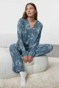 TRENDYOLMiLLA Women's Blue Galaxy Patterned Viscose Woven Pajama Set - Image 2