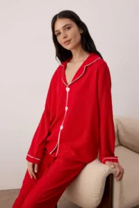 TRENDYOLMiLLA Burgundy Heart Embroidered Piping Viscose Woven Pajama Set - Image 2