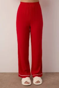 TRENDYOLMiLLA Burgundy Heart Embroidered Piping Viscose Woven Pajama Set - Image 3
