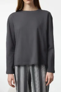 TRENDYOLMİLLA Anthracite Cotton Striped Knitting Pajama Set - Image 3