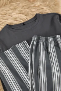 TRENDYOLMİLLA Anthracite Cotton Striped Knitting Pajama Set - Image 7
