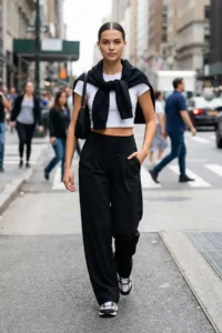 TRENDYOLMİLLA Black Brushed Soft Material Knitting Sports Sweatpants