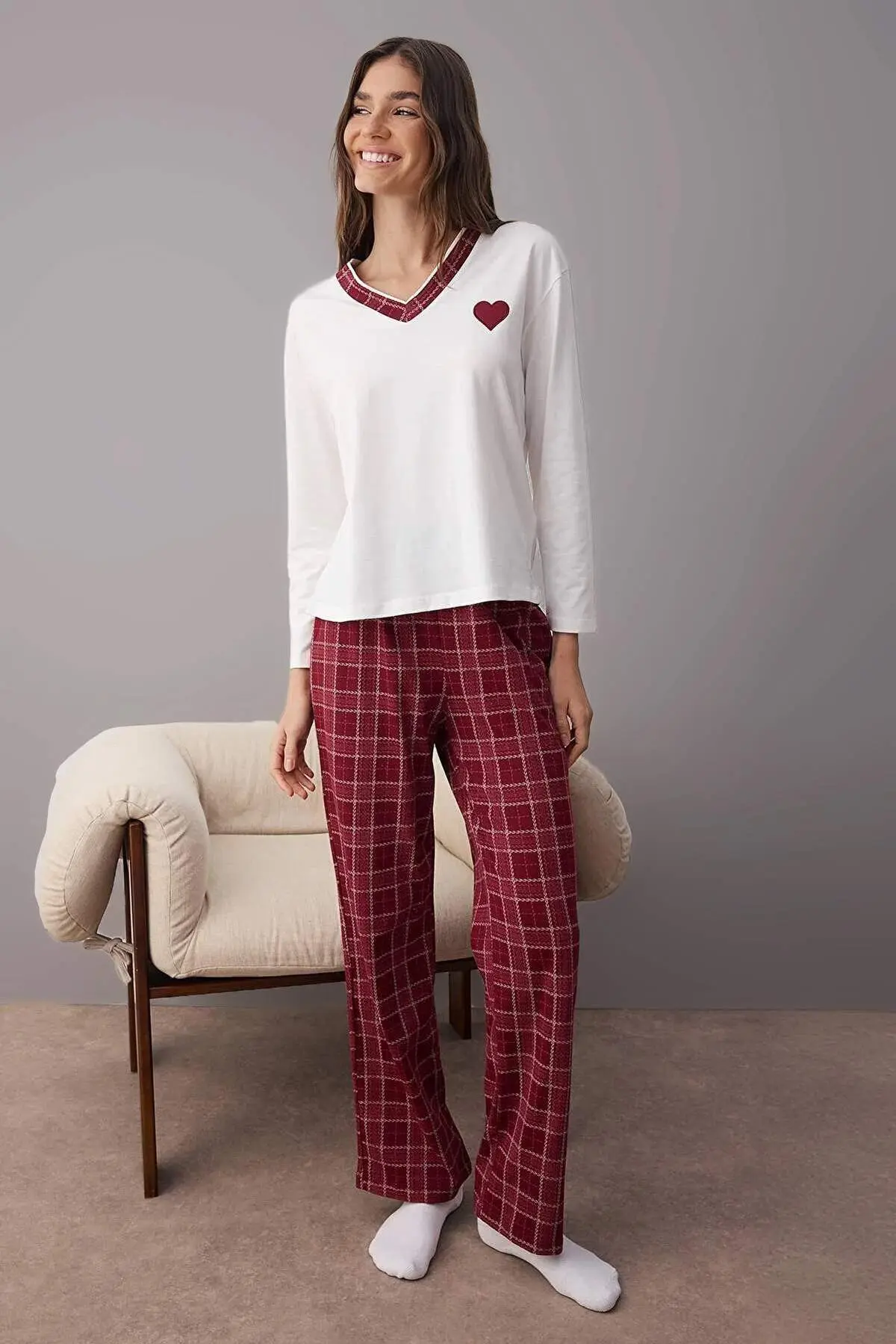 THMAW26PT00063-BURGUNDY_1