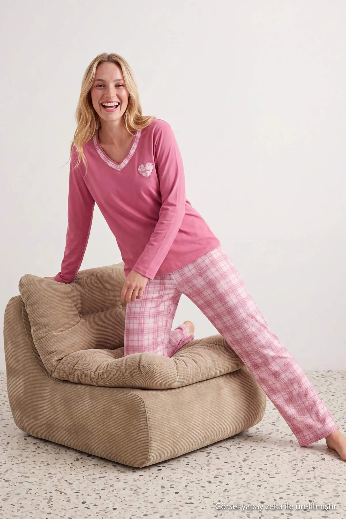 THMAW26PT00063-PINK_1