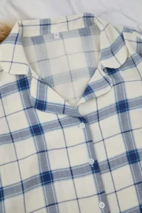 TRENDYOLMİLLA BLUE Checkered Viscose Weaving Pajama Set - Image 7