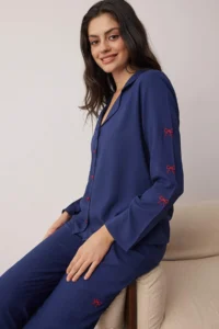 TRENDYOLMiLLA Navy Blue Ribbon/Bow Embroidery Detailed Viscose Woven Pajama Set