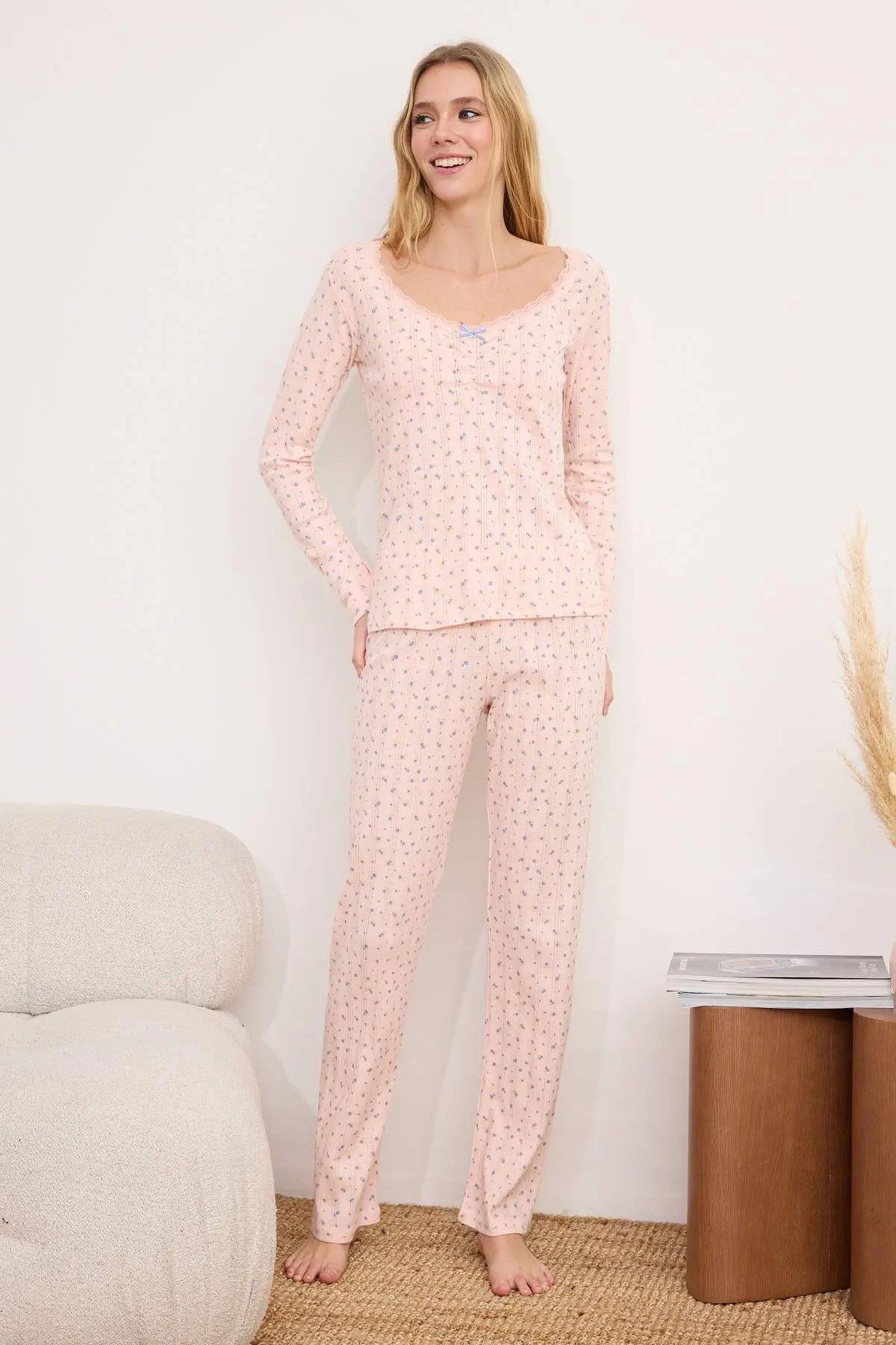 THMAW26PT00165-PINK_1