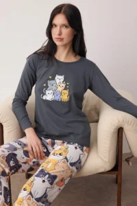 TRENDYOLMiLLA Anthracite Cat Patterned Cotton Lycra Soft Touch Knitted Pajama Set - Image 2