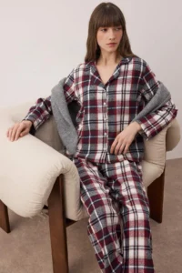 TRENDYOLMiLLA Multicolored Cotton Plaid Winter Thick Flannel Woven Pajama Set - Image 2