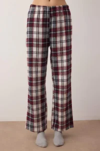TRENDYOLMiLLA Multicolored Cotton Plaid Winter Thick Flannel Woven Pajama Set - Image 5