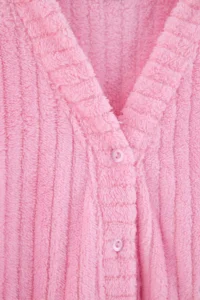TRENDYOLMiLLA Pink Buttoned Pocketed Floral Embroidered Wellsoft Knitted Pajama Set - Image 6