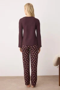 TRENDYOLMiLLA Brown Teddy Bear Soft Waffle Knitted Pajama Set - Image 4