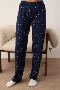 TRENDYOLMiLLA Navy Blue Polka Dot Teddy Bear Patch Soft Touch Knitted Pajama Set - Image 3