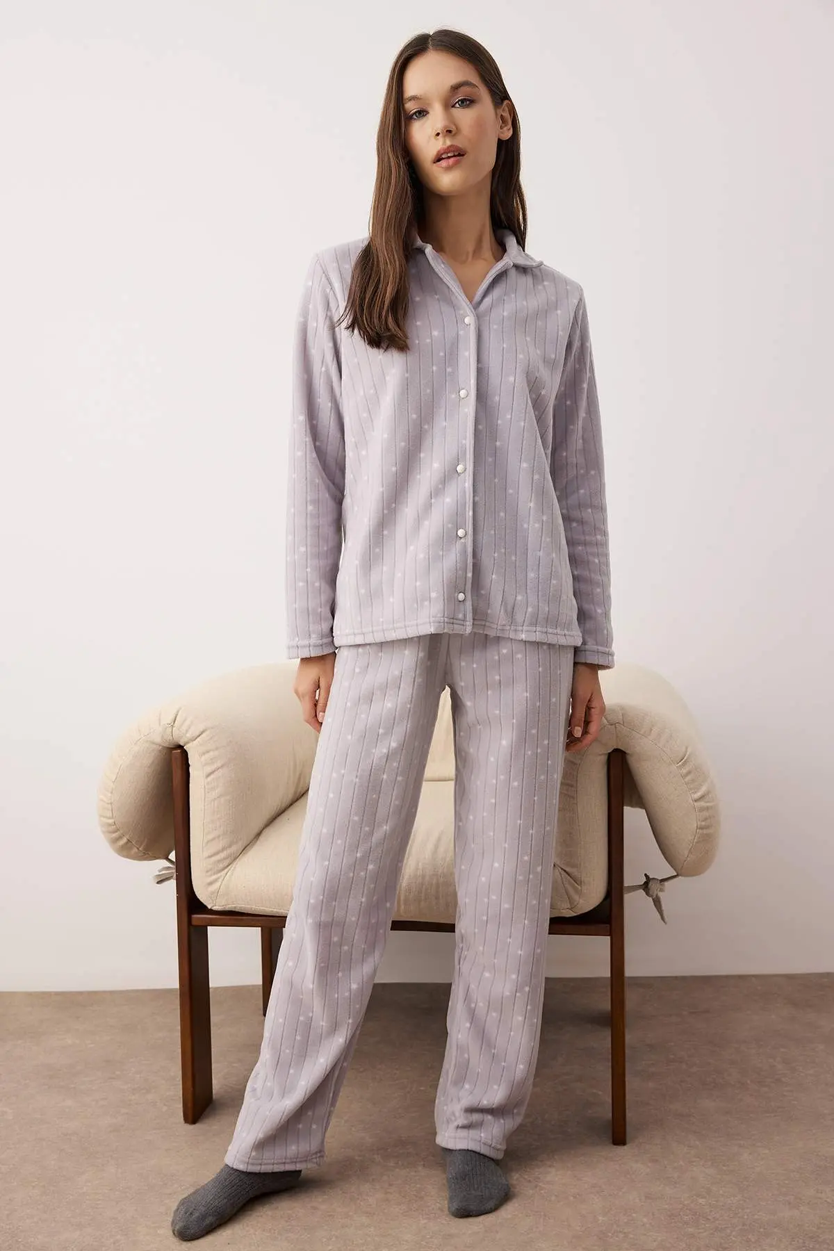 THMAW26PT00190-GRAY_1