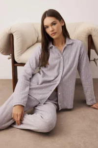 TRENDYOLMiLLA Gray Galaxy Patterned Winter Fleece Knitted Pajama Set - Image 2
