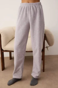 TRENDYOLMiLLA Gray Galaxy Patterned Winter Fleece Knitted Pajama Set - Image 3
