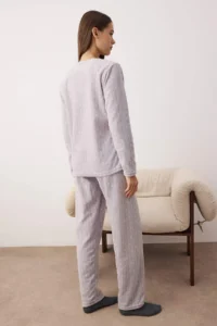 TRENDYOLMiLLA Gray Penguin Patch Fleece Knitted Pajama Set - Image 4